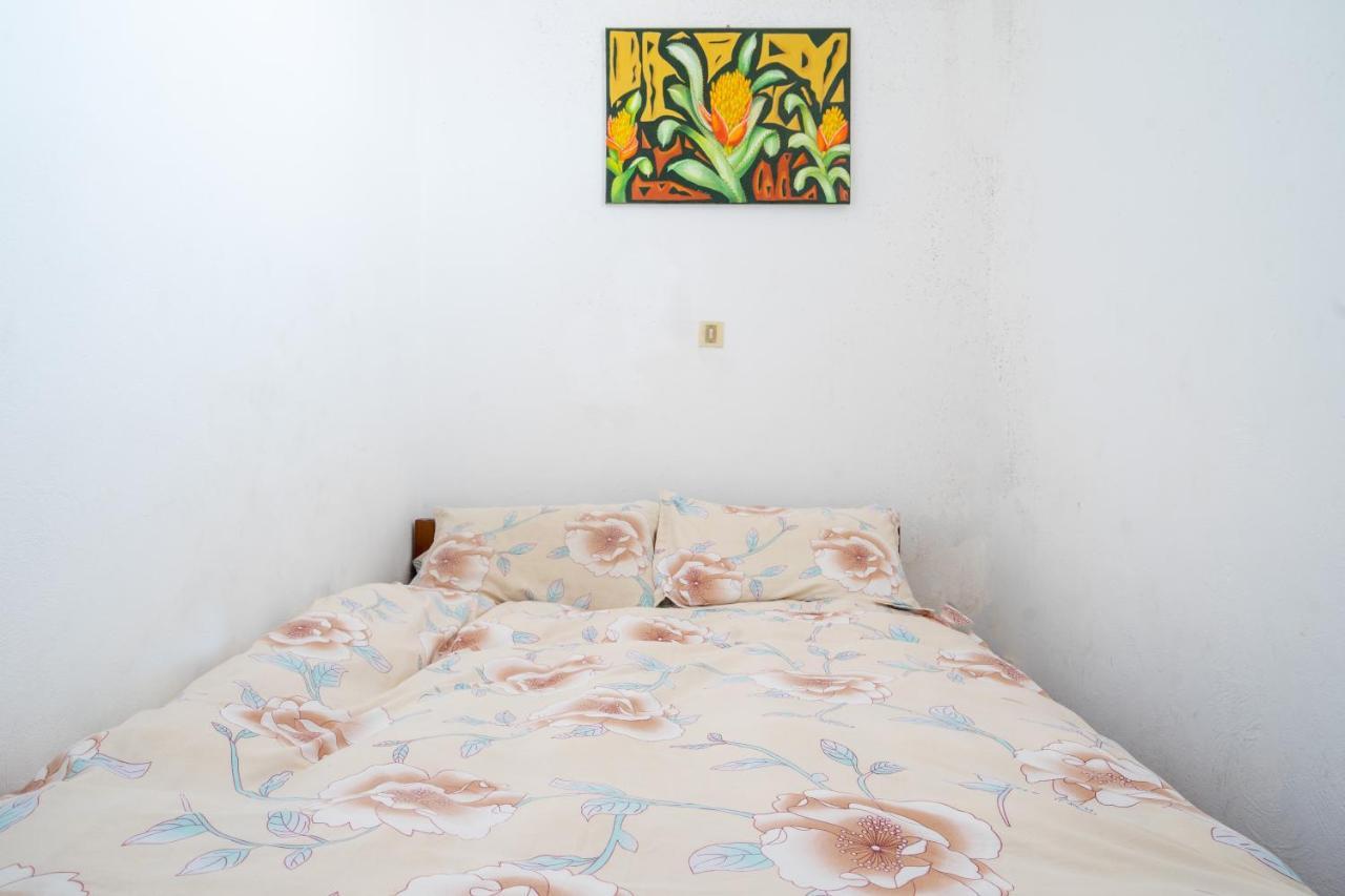 Villa Di *
